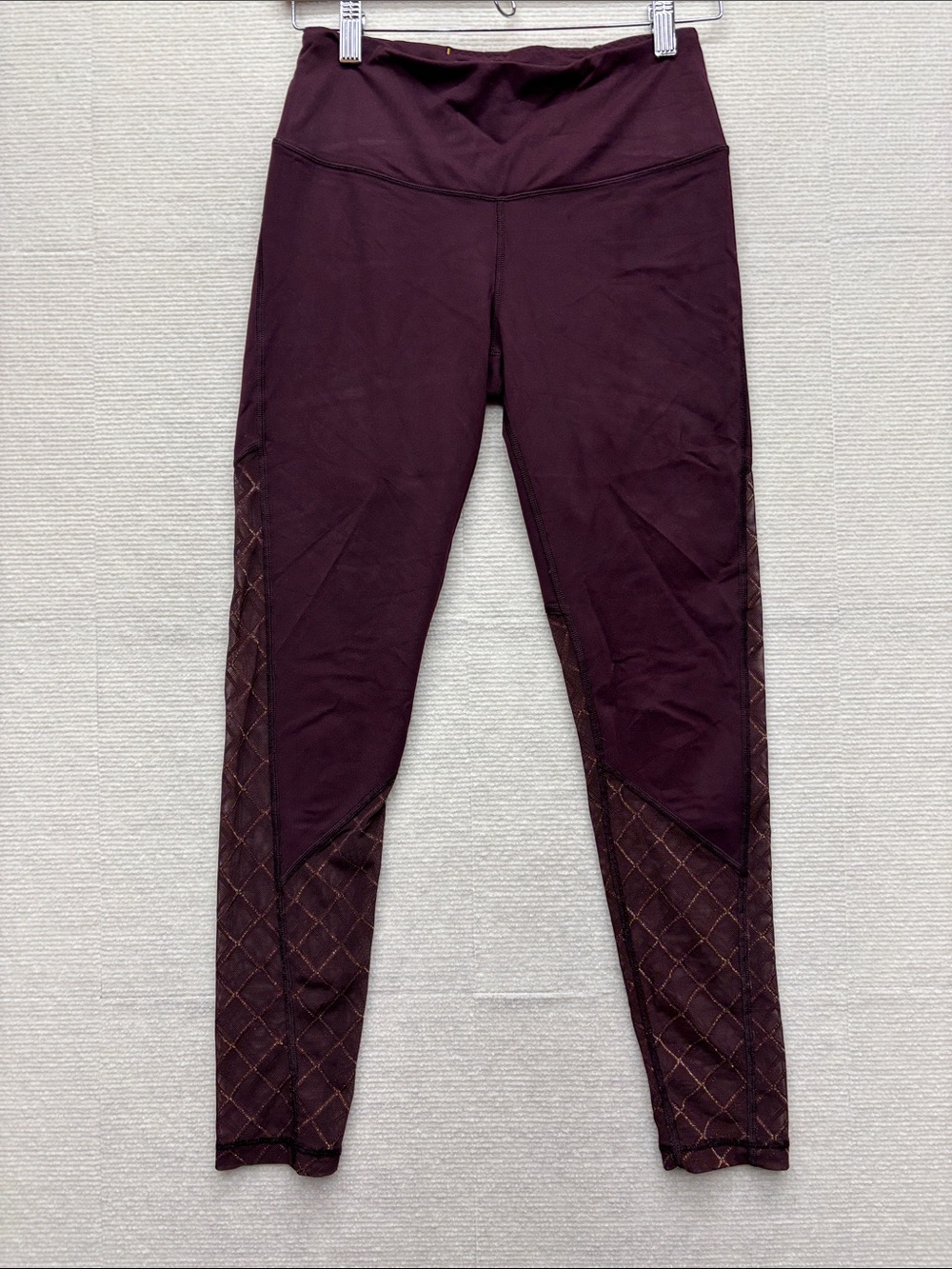 Victoria Sport small Burgundy Performance Leggings